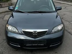 Andere außenfarben Gebraucht 2007 Mazda 2 Kleinwagen | 800 € (Fairer Preis)