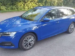 Blau Gebraucht 2022 Skoda Octavia Tour Kombi | 19.400 € (Etwas zu teuer)