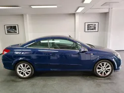 Blau Gebraucht 2006 Opel Astra Cabriolet Cosmo Cabrio | 1.000 € (Superpreis)