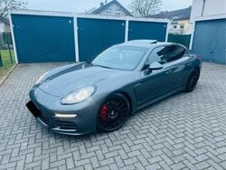 Grau Gebraucht 2014 Porsche Panamera Limousine | 29.999 € (Etwas zu teuer)
