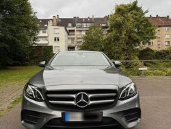 Grau Gebraucht 2019 Mercedes E350 AMG Limousine | 31.500 € (Fairer Preis)