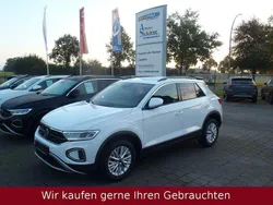 Weiß Gebraucht 2023 VW T-Roc Life SUV | 21.979 € (Fairer Preis)