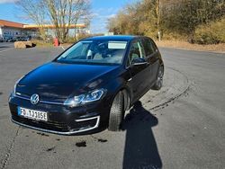 Schwarz Gebraucht 2019 VW e-Golf Kleinwagen | 15.000 € (Fairer Preis)