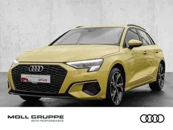 Pythongelb metallic Gebraucht 2024 Audi A3 Advanced Plus | 30.750 € (Guter Preis)
