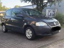 Grau Gebraucht 2007 VW Fox Kleinwagen | 1.590 € (Fairer Preis)