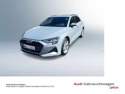 Grau Gebraucht 2024 Audi A3 Sportback Advanced Limousine | 34.910 € (Fairer Preis)
