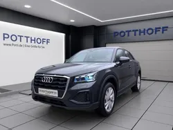 Grau Gebraucht 2025 Audi Q2 Comfort SUV | 28.950 € (Etwas zu teuer)