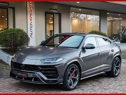 Grau Gebraucht 2022 Lamborghini Urus SUV | 229.000 €