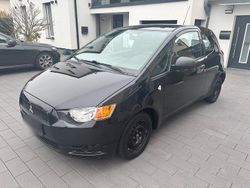Schwarz Gebraucht 2009 Mitsubishi Colt Kleinwagen | 2.400 € (Fairer Preis)