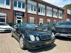 Blau Gebraucht 2000 Mercedes CLK230 Cabrio | 4.900 € (Guter Preis)
