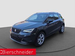 Grau Gebraucht 2023 Seat Arona FR SUV | 18.990 € (Fairer Preis)