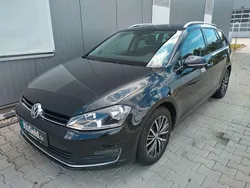 Schwarz Gebraucht 2016 VW Golf VII Allstar Kombi | 11.900 € (Fairer Preis)