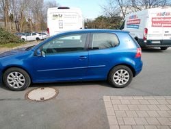 Blau Gebraucht 2004 VW Golf V Limousine | 1.450 € (Fairer Preis)