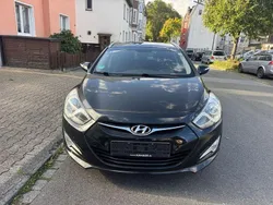 Schwarz Gebraucht 2012 Hyundai i40 Kombi | 5.999 € (Fairer Preis)