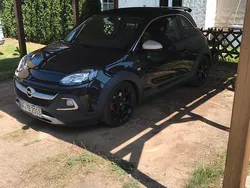 Schwarz Gebraucht 2015 Opel Adam Rocks Rocks S Kleinwagen | 10.499 € (Etwas zu teuer)