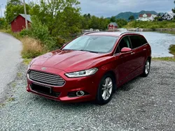 Rot Gebraucht 2015 Ford Mondeo Titanium Kombi | 12.950 € (Etwas zu teuer)