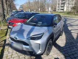 Grau Gebraucht 2023 Toyota Yaris Cross SUV | 26.000 € (Fairer Preis)