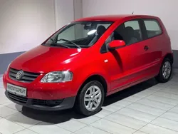 Rot Gebraucht 2009 VW Fox Refresh Kleinwagen | 1.870 € (Etwas zu teuer)