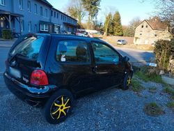 Schwarz Gebraucht 2005 Renault Twingo Kleinwagen | 1.950 €