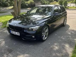 Schwarz Gebraucht 2016 BMW 318 Comfort Edition Kombi | 8.999 €