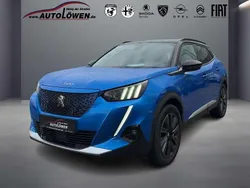 Blau Gebraucht 2021 Peugeot e-2008 GT SUV | 20.450 € (Fairer Preis)