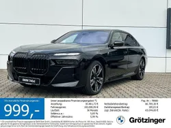 Saphirschwarz metallic Neu 2025 BMW 740 M Sport Limousine | 118.799 €