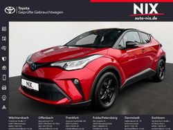 Karminarot metallic / dach schwarz Gebraucht 2023 Toyota C-HR Team SUV | 23.970 € (Fairer Preis)