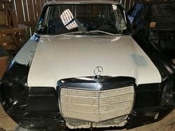 Grau Gebraucht 1968 Mercedes W114 Limousine | 3.100 €