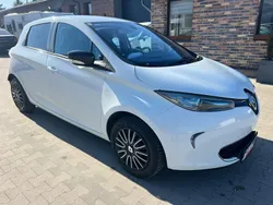 Weiß Gebraucht 2015 Renault Zoe Kleinwagen | 5.990 € (Etwas zu teuer)