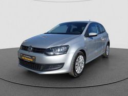 Silber Gebraucht 2011 VW Polo Comfortline Limousine | 5.790 € (Fairer Preis)