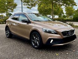 Gebraucht 2013 Volvo V40 CC Summum Kombi | 16.500 € (Fairer Preis)