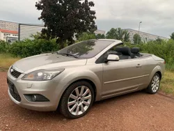 Grau Gebraucht 2009 Ford Focus Cabriolet Titanium Cabrio | 5.600 € (Etwas zu teuer)