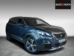Blau Gebraucht 2019 Peugeot 5008 Crossway Van / Kleinbus | 26.990 € (Etwas zu teuer)
