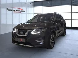Schwarz Gebraucht 2017 Nissan X-Trail Tekna SUV | 18.838 € (Etwas zu teuer)