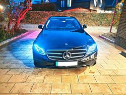 Schwarz Gebraucht 2020 Mercedes E220 Night Kombi | 28.500 € (Guter Preis)