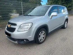 Silber Gebraucht 2012 Chevrolet Orlando Van / Kleinbus | 7.900 € (Fairer Preis)