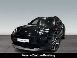 Schwarz Neu 2025 Porsche Macan 4 Electric SUV | 96.907 € (Fairer Preis)