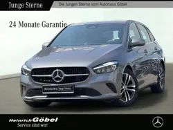 Lack mountaingrau Gebraucht 2024 Mercedes B200 Progressive Van / Kleinbus | 35.990 € (Teuer)
