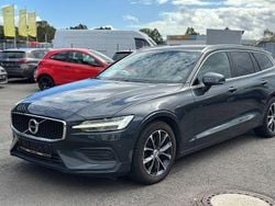 Savile grey / metallic Gebraucht 2019 Volvo V60 Momentum Kombi | 18.300 € (Superpreis)