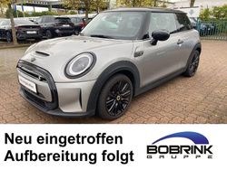 Silber Gebraucht 2023 Mini Cooper SE Kleinwagen | 20.950 € (Fairer Preis)