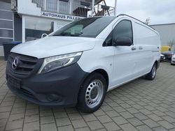 Weiß Gebraucht 2015 Mercedes Vito Van / Kleinbus | 12.500 €