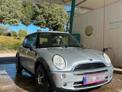 Silber Gebraucht 2005 Mini ONE Kleinwagen | 1.800 € (Guter Preis)