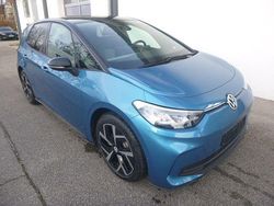 Blau Gebraucht 2024 VW ID.3 Pro Kleinwagen | 26.900 € (Superpreis)