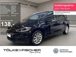 Schwarz Gebraucht 2024 VW Touran Move Van / Kleinbus | 33.449 € (Guter Preis)