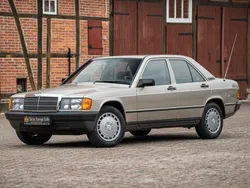 Silber Gebraucht 1988 Mercedes 190 Limousine | 17.900 €