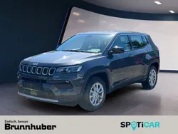 Grau Gebraucht 2024 Jeep Compass Altitude SUV | 28.950 € (Superpreis)
