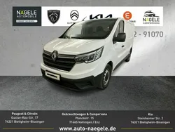 Weiß Gebraucht 2022 Renault Trafic Komfort Van | 23.800 € (Fairer Preis)