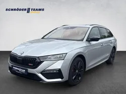 Silber Gebraucht 2022 Skoda Octavia Limousine | 26.989 € (Fairer Preis)