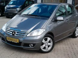 Grau Gebraucht 2011 Mercedes A160 Kleinwagen | 7.990 € (Teuer)