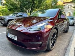 Rot Gebraucht 2023 Tesla Model Y Performance SUV | 36.299 € (Guter Preis)